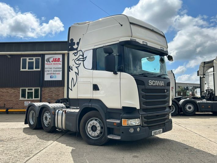Used SCANIA R450 in Swindon for sale